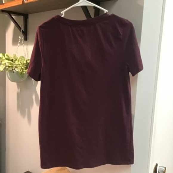 PINK Victoria's Secret Short Sleeve V-Neck Tee - Deep Plum - Picture 3 of 3